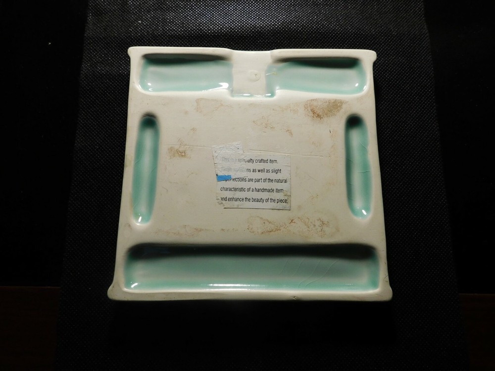 SPECIALTY CRAFTED TRIVET HOT PLATE! e266DXX