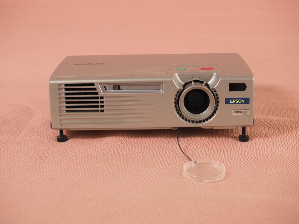 Epson PowerLite 735C LCD Projector