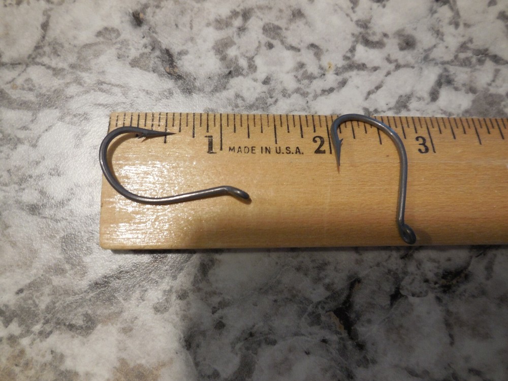 50 EAGLE CLAW LAZER SHARP OCTOPUS HOOKS NICKLE TEFLON COATED 3/0