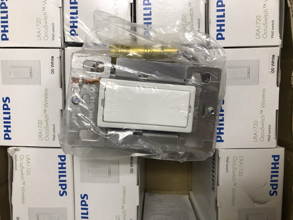 PHILIPS Advance LRA1720/00M Occuswitch Wireless Wall Switch
