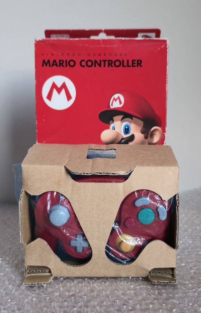 Club Nintendo Mario Gamecube Controller Limited Edition GameCube Boxed Japan