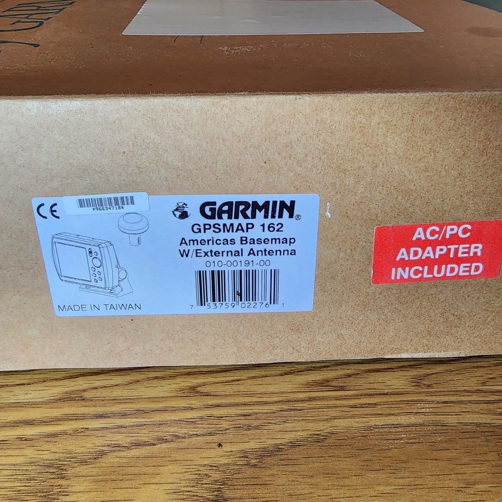 Garmin GPSmap 162 Navigator/Chartplotter with Cover & GA 29 Antenna
