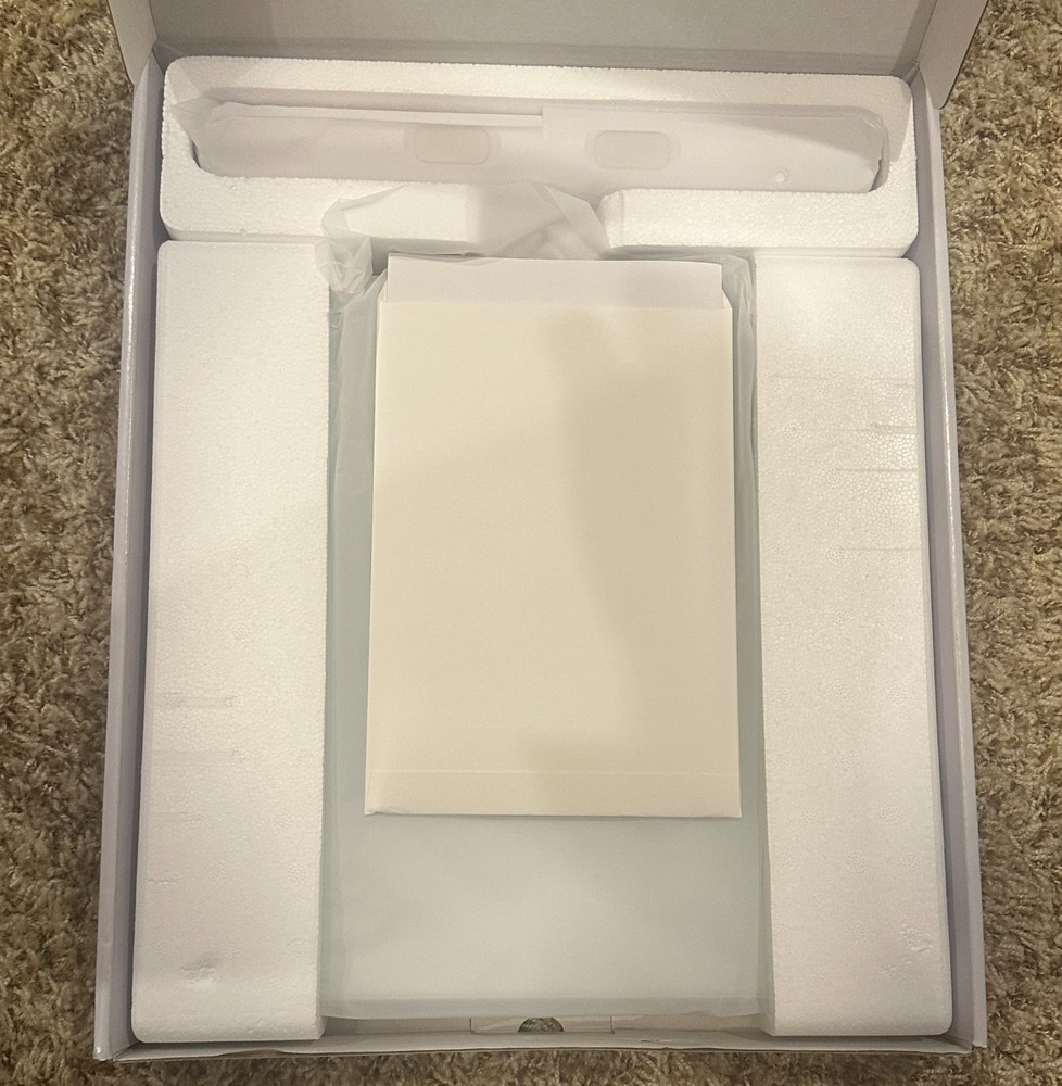 Aura Full Body Analysis Scale Model BS20 BlueTooth Weight Scale
