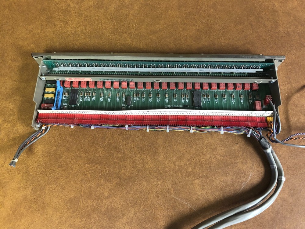 Rauland Borg SW25 TC4110 Selector Panel for Telecenter Intercom System