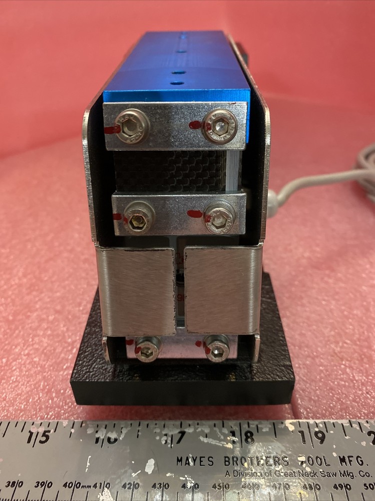 MoxMec VB-150 Vibrating Balanced Base