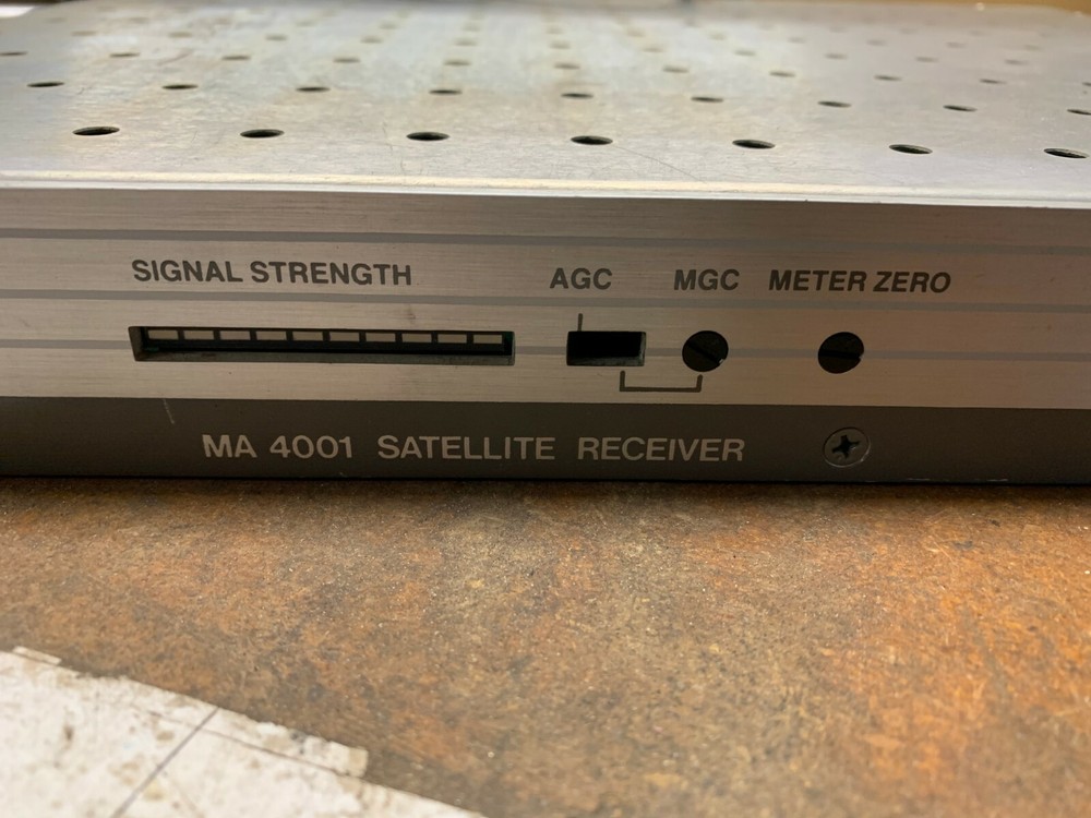 MACOM MA-4001 Satellite Receiver