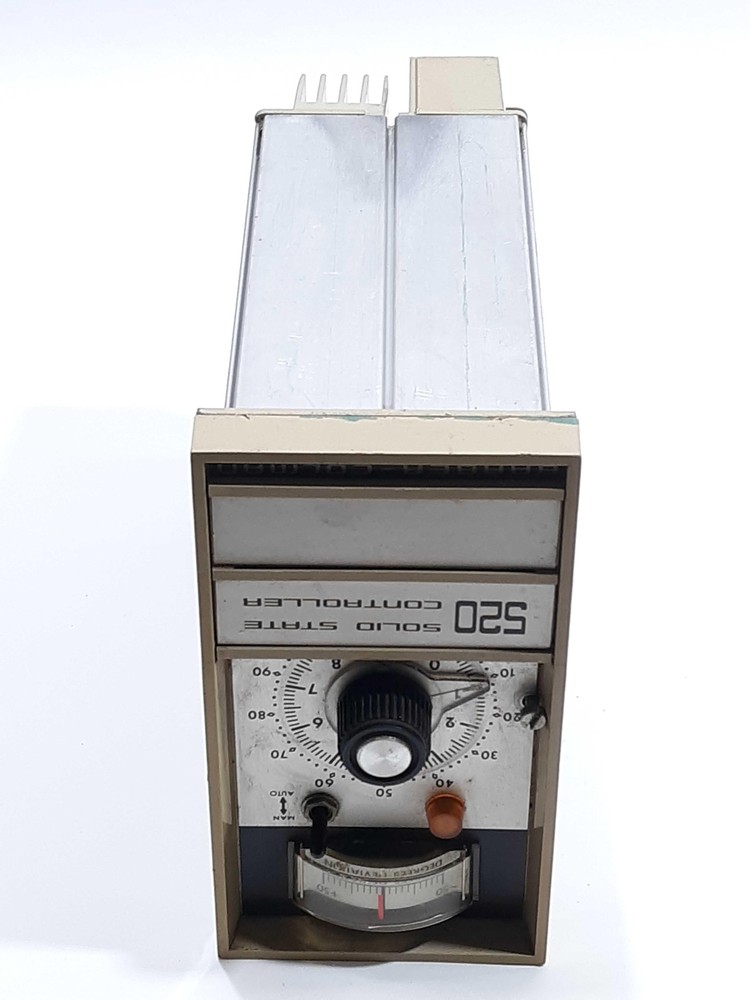 Barber-Colman 527Z-14053-011-0-36 67F Solid State Controller 120/240V