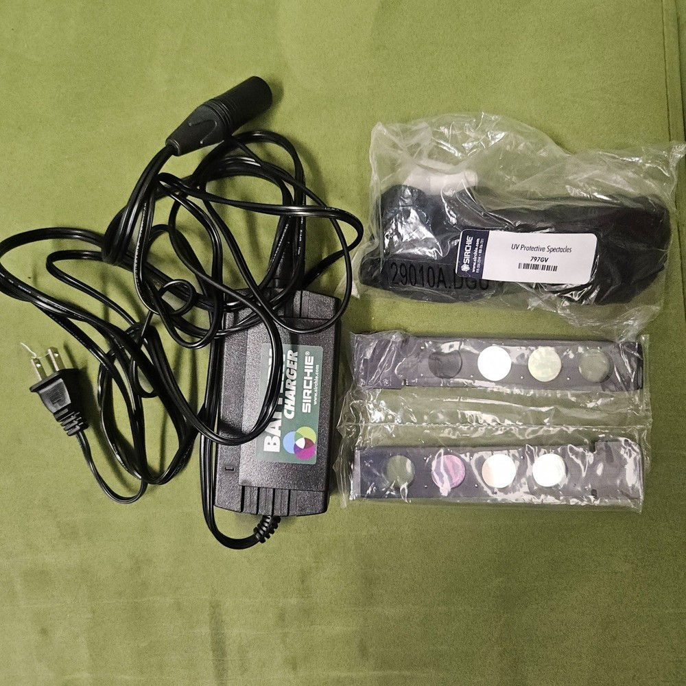 SIRCHIE FAL3000 Forensic ALS Xenon Light Source Kit -Working- Lens Secured (Read