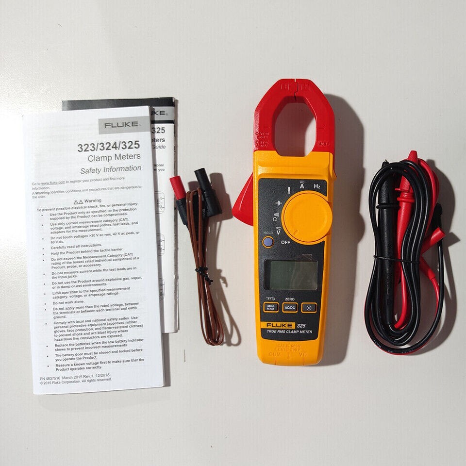 Fluke 325 True RMS AC DC Current  Voltage Tester Capacitance Clamp Frequency NEW