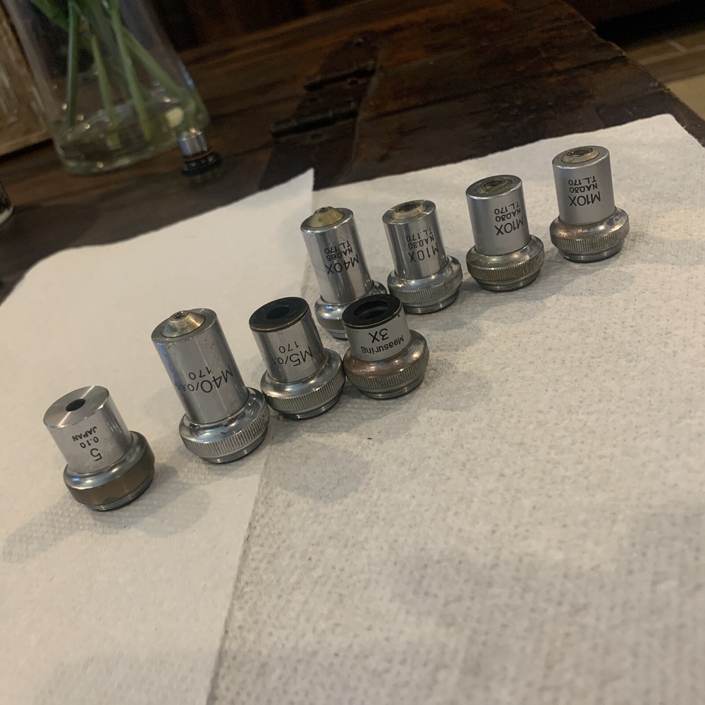 LOT OF 8 UNITRON Objectives