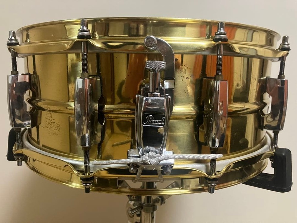 Pearl Custom Alloy Brass Shell Snare Drum with Brass Hoops