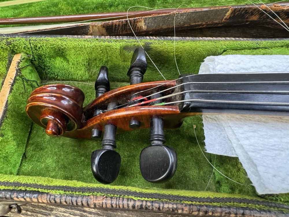 German Stradivarius Copy Violin With Case