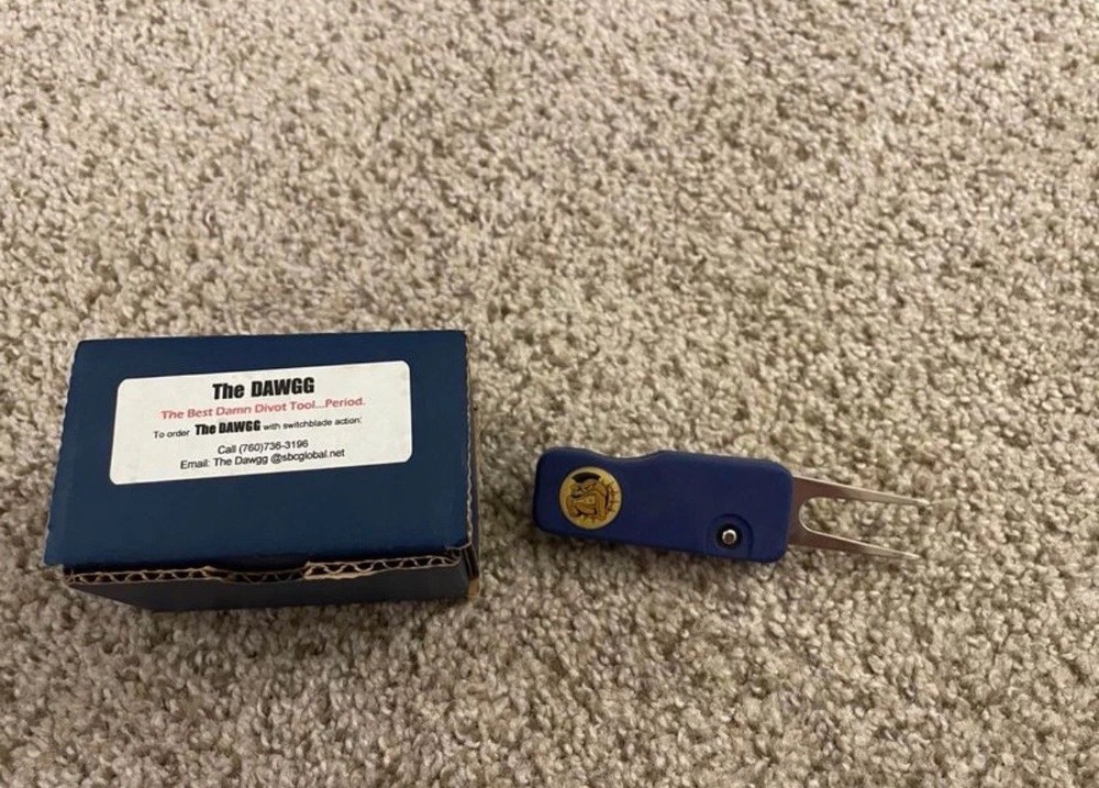 The Tawgg Divot Tool