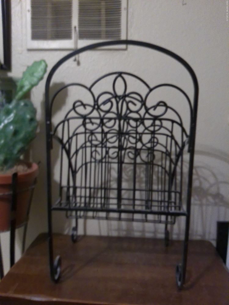 Vintage Rod Iron Magazine Rack