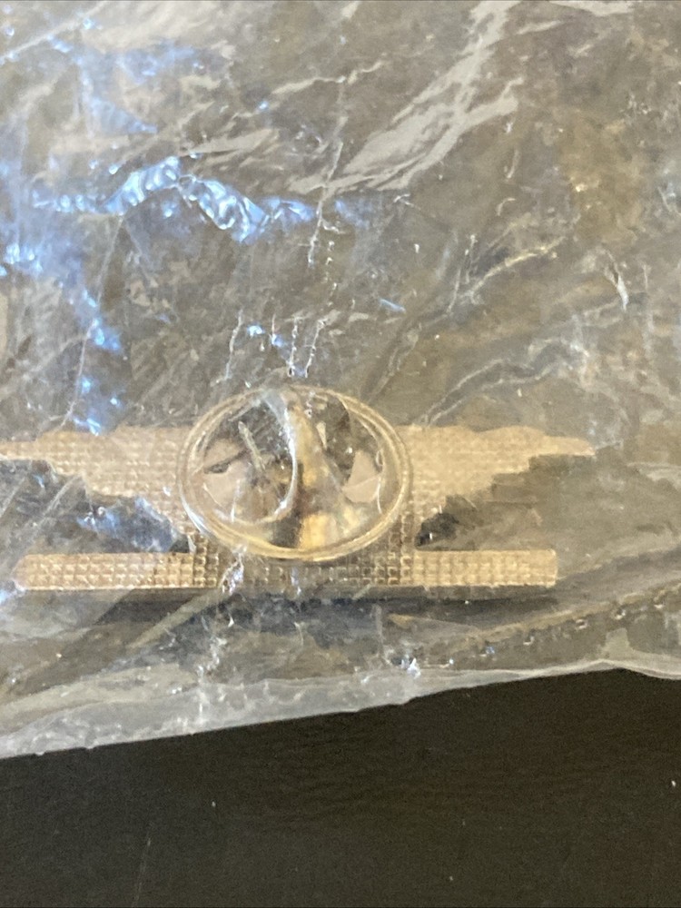Budweiser Hat Pin , Lapel Pin , Tie Tac