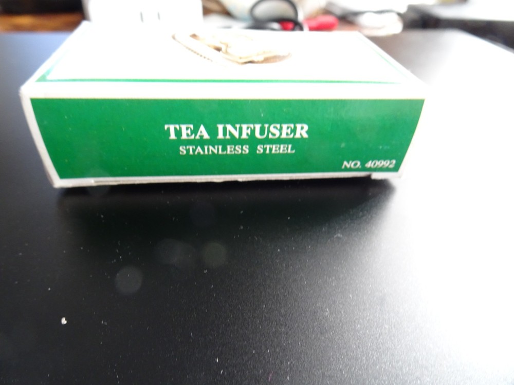 BUNNY RABBIT TEA INFUSER OR TEA BALL