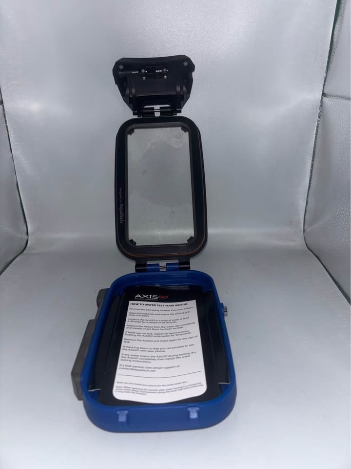 AXISGO Smartphone Underwater Housing