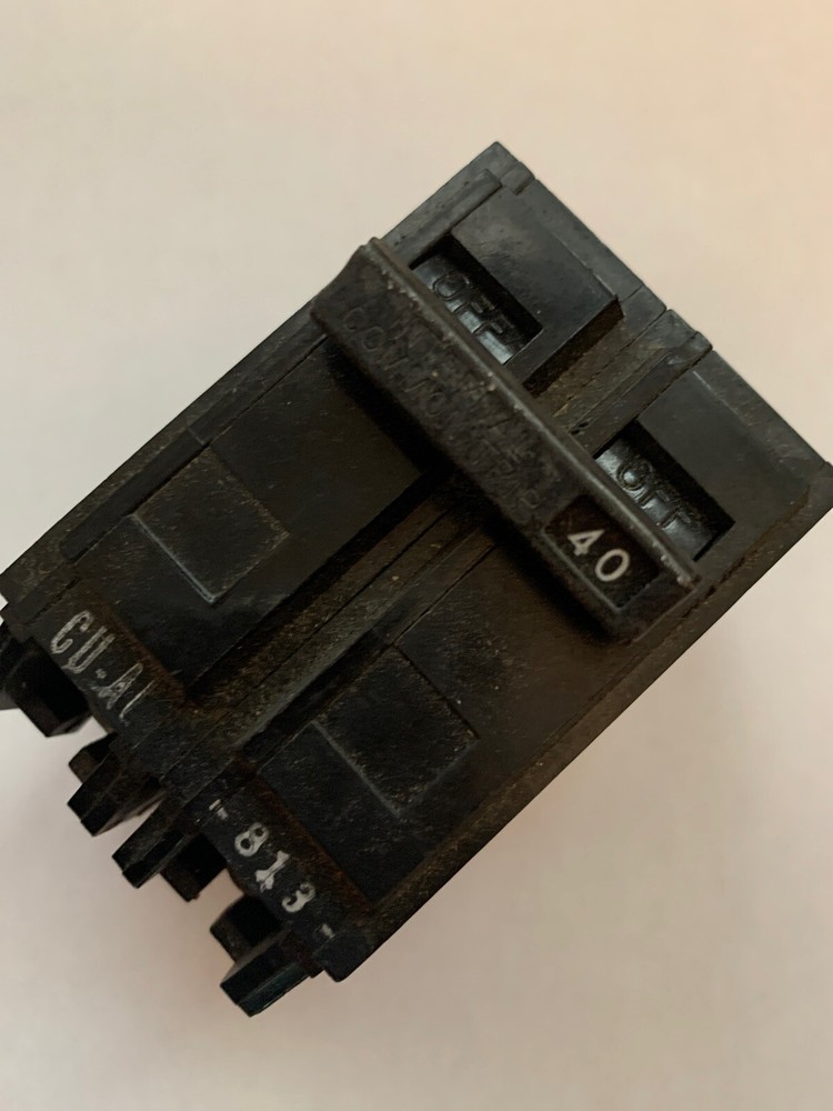 GE 40 AMP DOUBLE POLE 2 POLE 40A CIRCUIT BREAKER TESTED