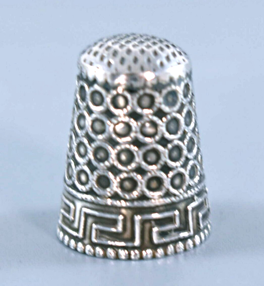 ANTIQUE SILVER .935 THIMBLE in BOX c1920