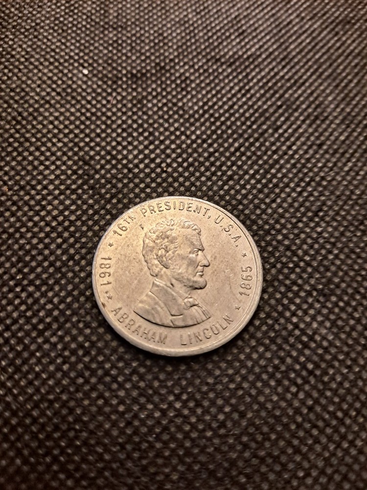 16TH PRESIDENT TOKEN! e9506XCS1