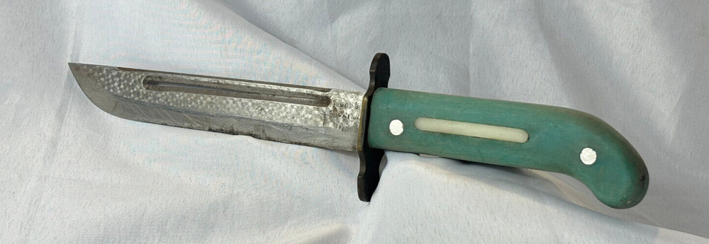 1981 Doug McKinney Knife Fixed Blade Hunting Blue Handle