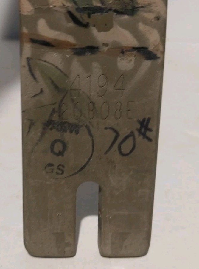 PSE COMPOUND BOW LIMB ~ SEE PHOTOS