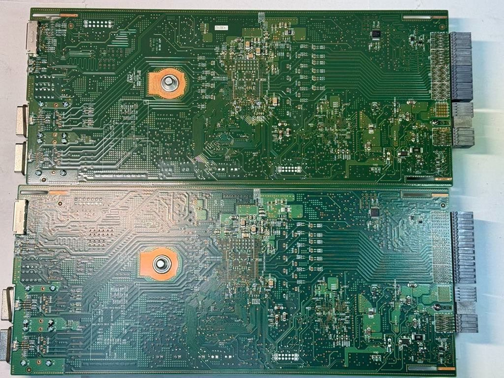 EMC 303-137-000D-01 VNXe3200 SAS Controller Module