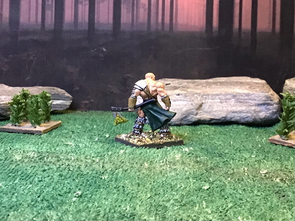 25mm Barbarian W/Magic Axe