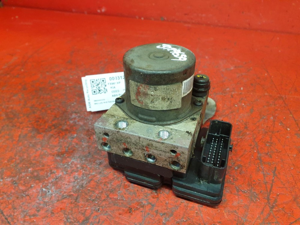 KIA CEED ABS PUMP MODULATOR 2016 1.6L DIESEL D4FB