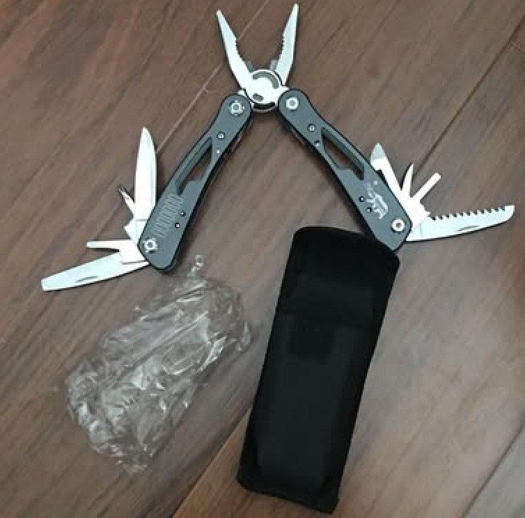 Multi Tool with Pocket Clip