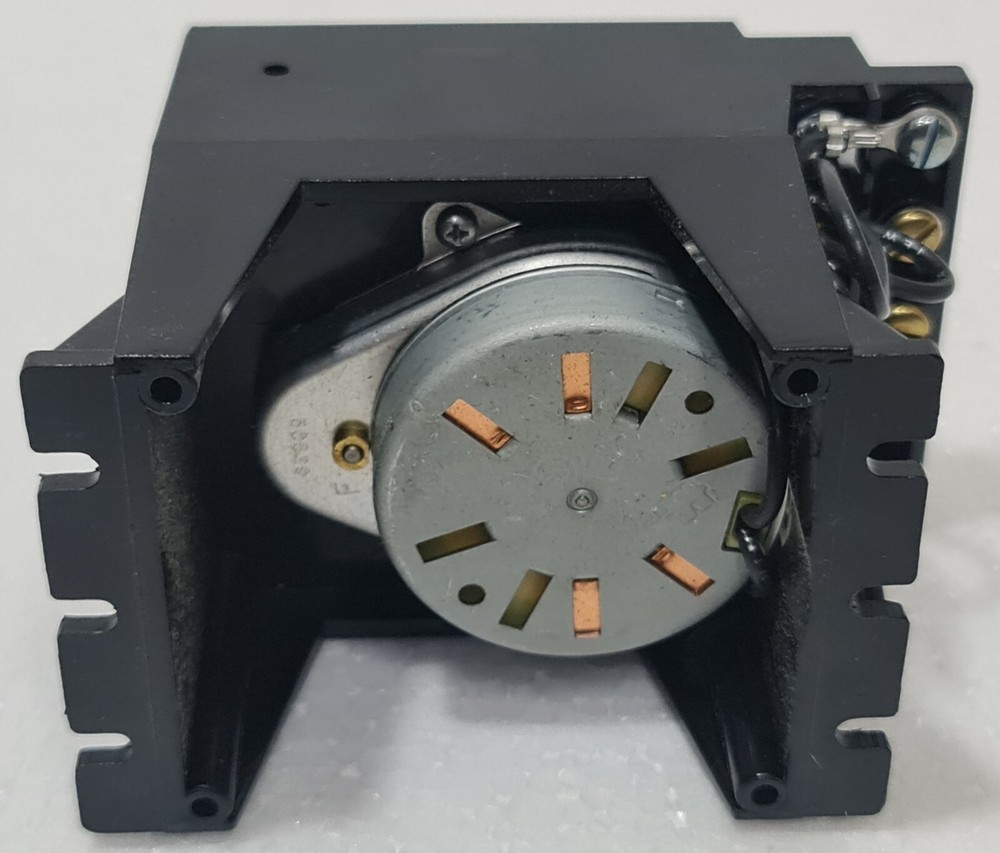 EAGLE SIGNAL CONTROLS BR15A6 RESET TIMER 120V 50/60 Hz