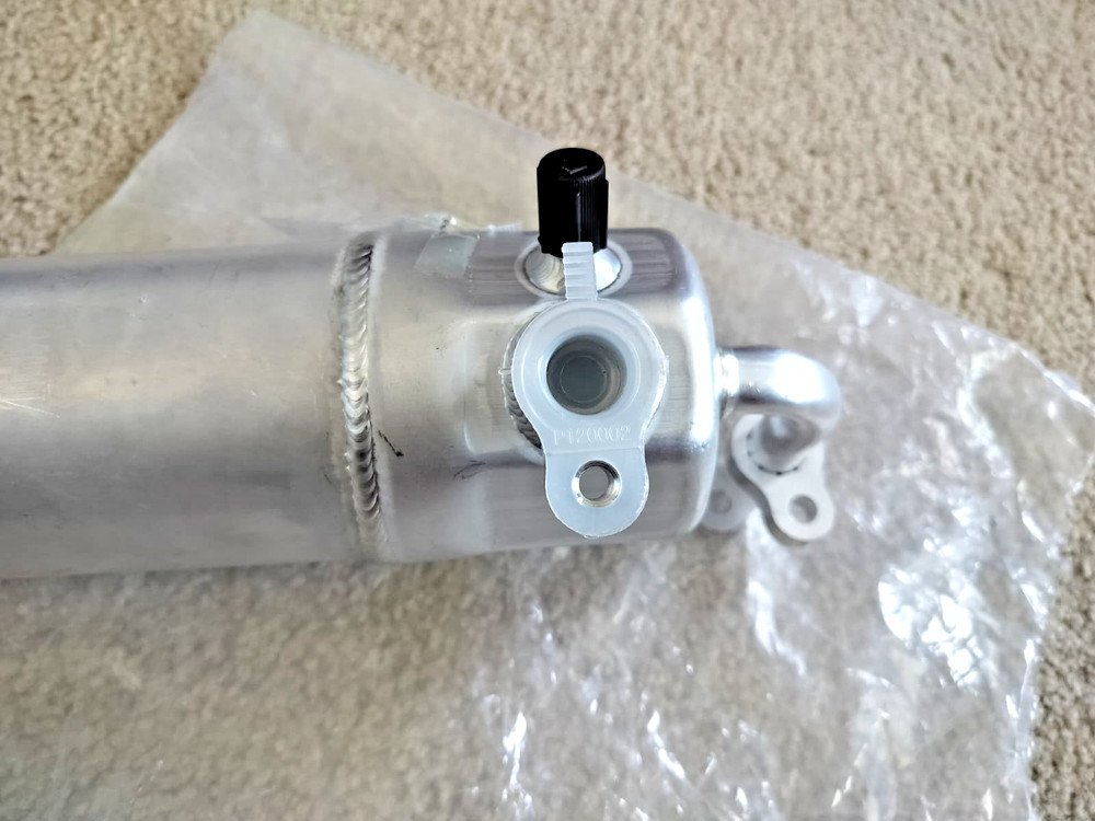 Air Conditioning Accumulator 19130064 **READ DESC**