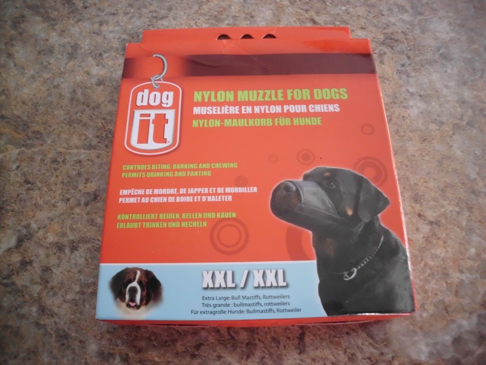 dog it NYLON MUZZLE for Dogs, XXL, New