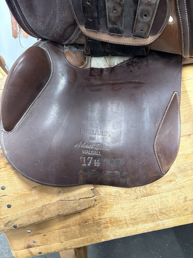 17.5” Adam Ellis Jump Saddle