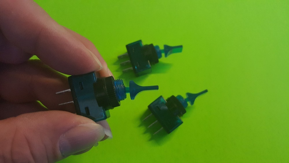 12VDC 20A Two Position ON/OFF SPST Mount Blue Light Toggle Switch - FAST SHIP