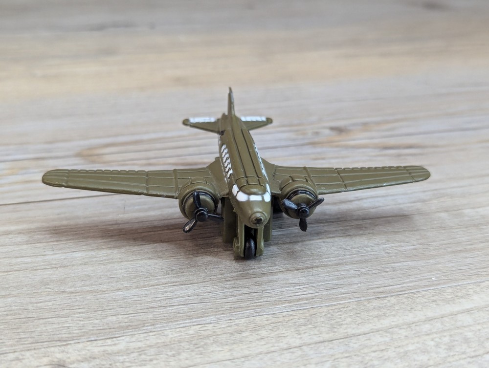 Dakota C-47 Skytrain Pull Back Model Plane Diecast 3.5" x 5"