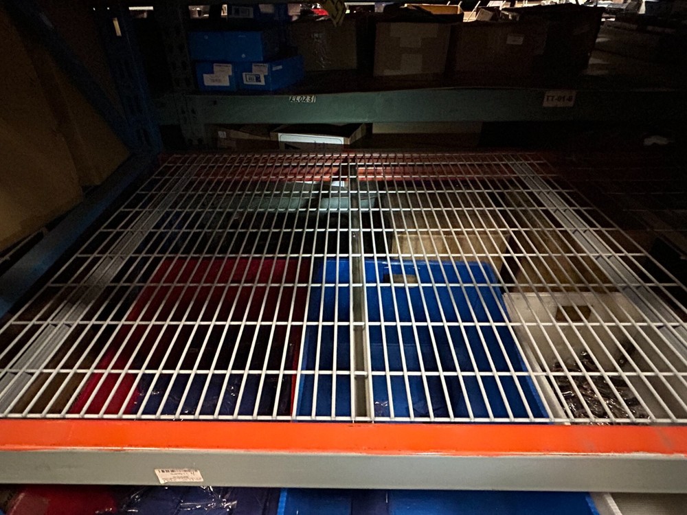PALLET RACK WIRE DECKING- FLAT FLUSH DECK, 3-CHANNEL, FITS 42" DEPTH RACKING
