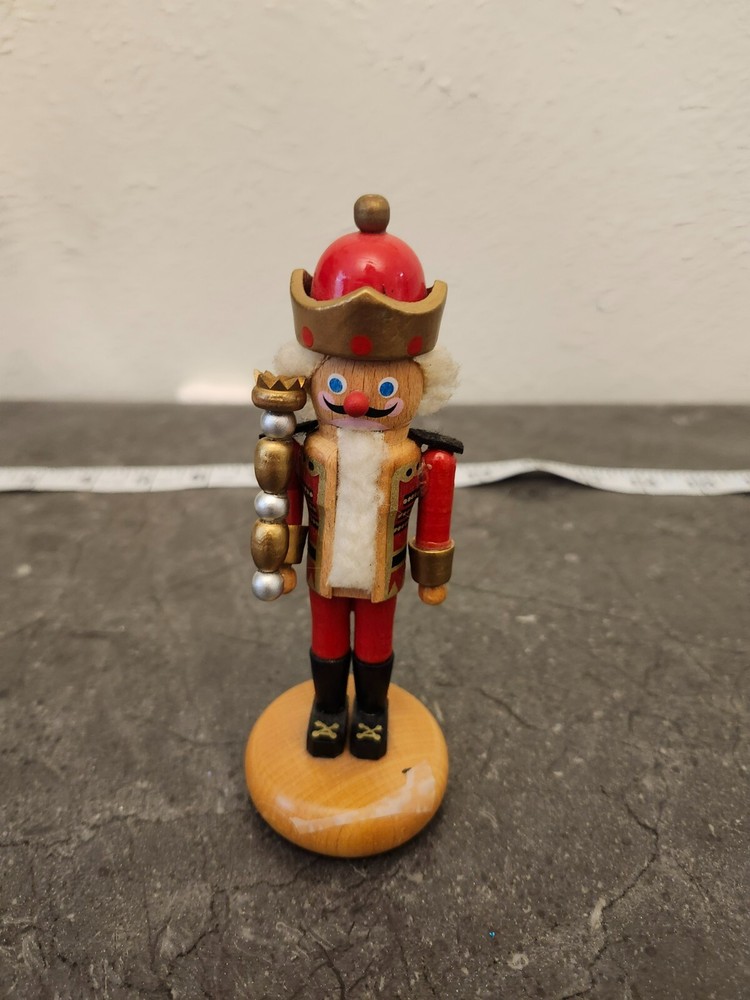 Steinbach Christmas and Winter  Nutcracker