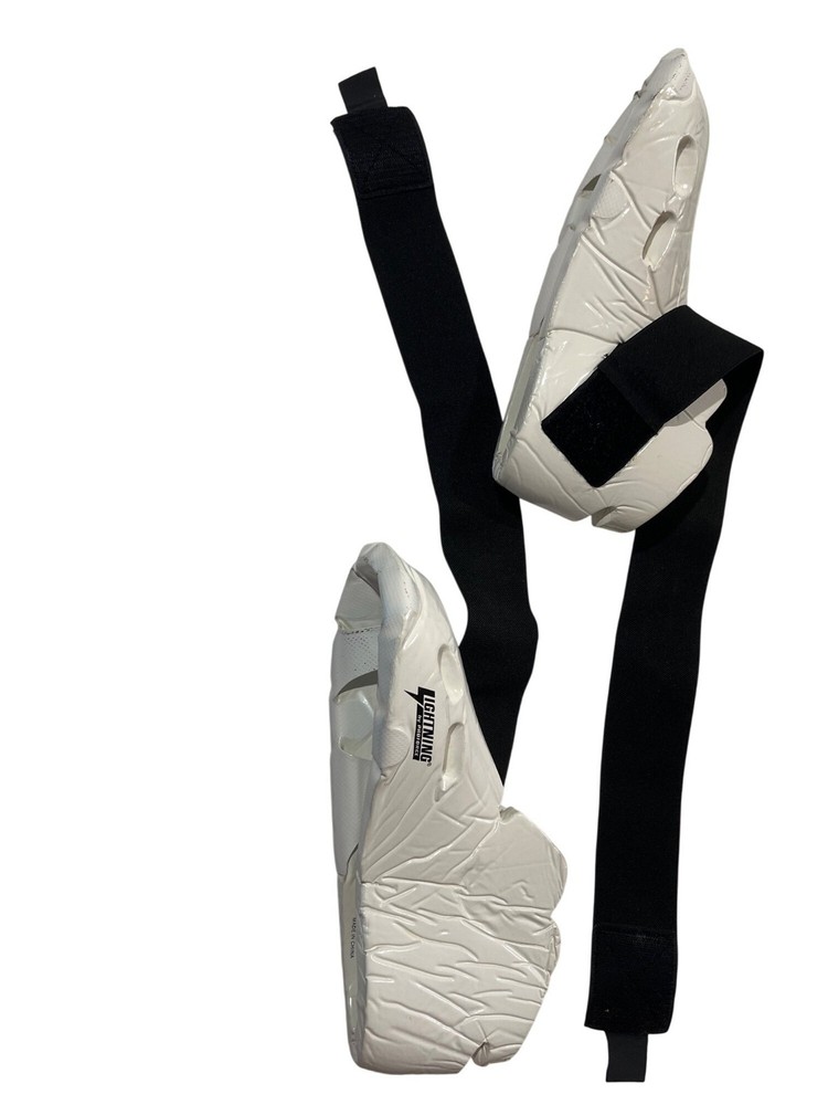 Lightning Martial Arts Foot Guards With Elastic Straps 111a