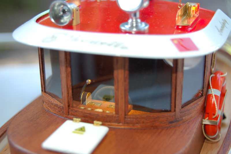 Micro Tug M2 1:18 273mm Wooden Model Ship Kit RC Model