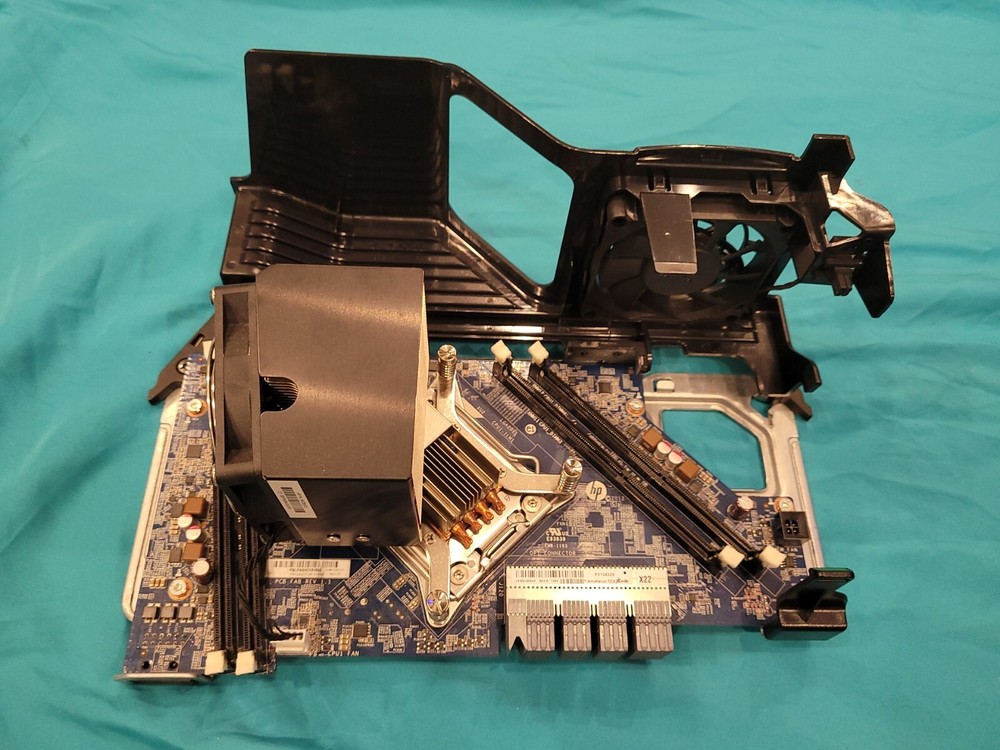 HP Workstation Memory Riser Board Second CPU E5- 2650V2 for Z620 Computer