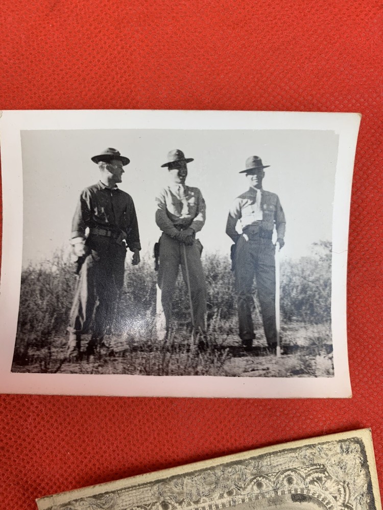 Original WW1/WW2 US Ephemera Grouping