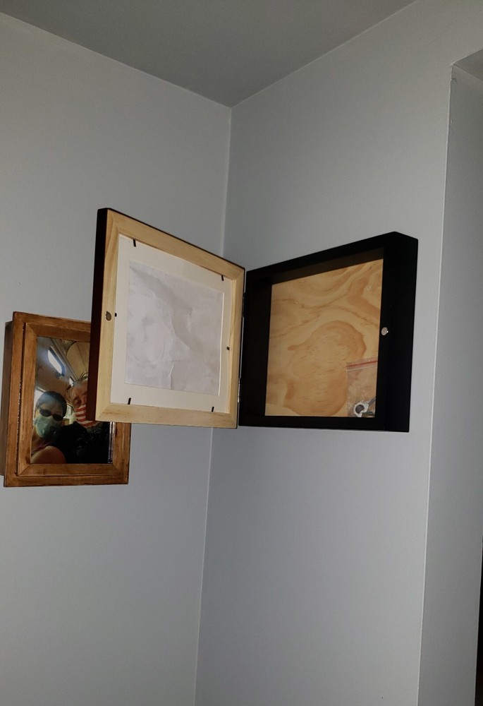 concealment picture frame