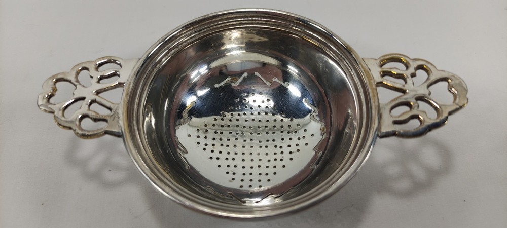 Vintage Silverplated Pierced Two-Handled Over Tea Service Cup Strainer Openwork