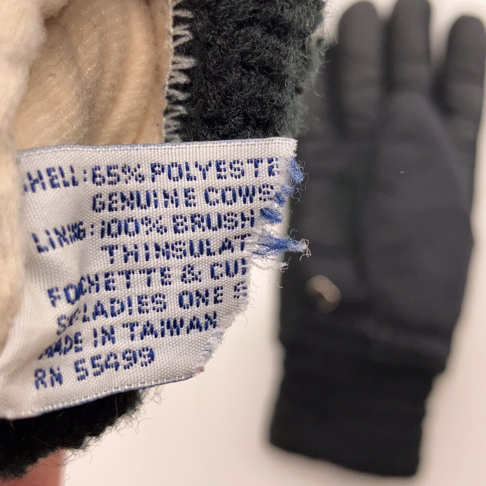 Retro Black Knit And Polyester Ruffled Winter Gloves Thinsulate Lining