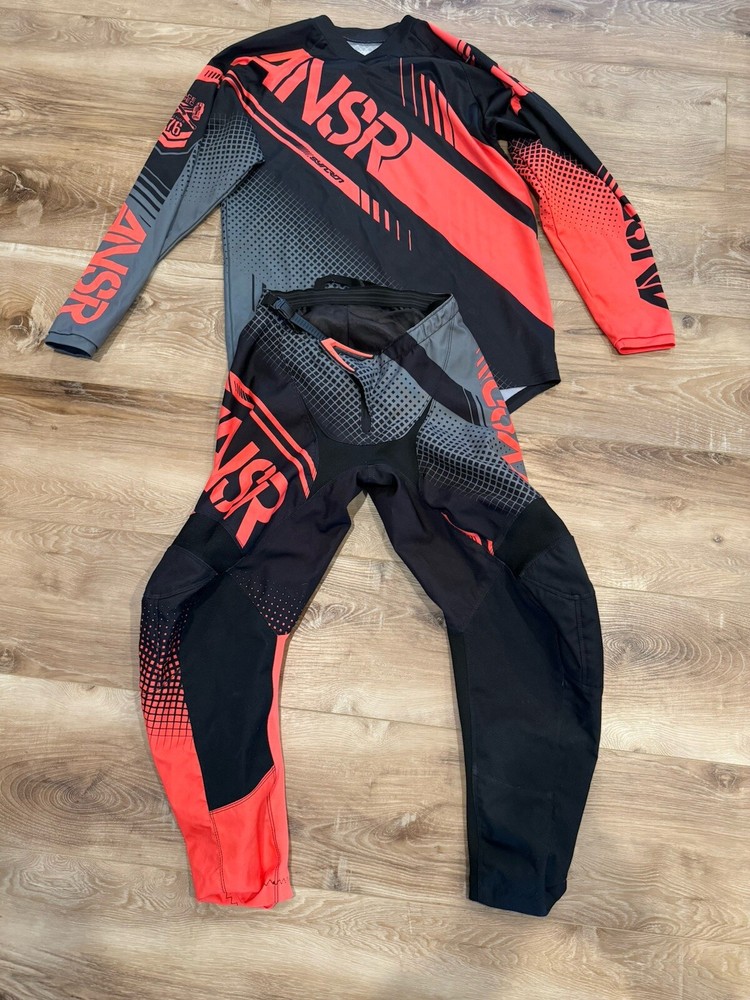 ANSR Riding Gear Adult Small