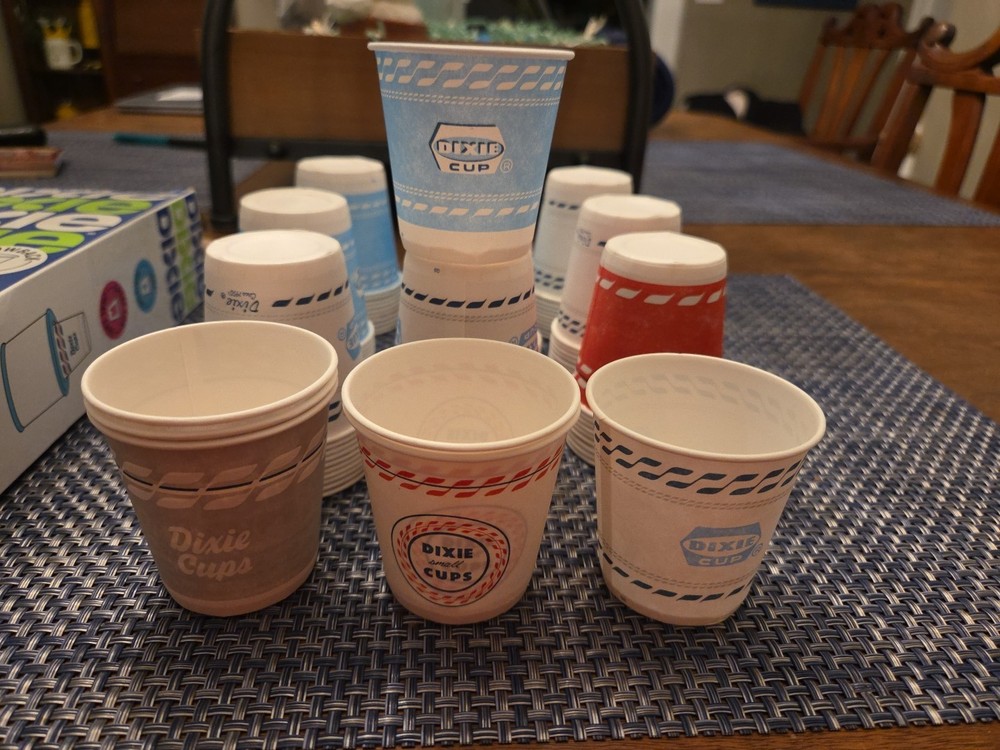 Dixie 3oz Bathroom Cups Throwback Pack 1950's Melody Designs 95 Count Open Box