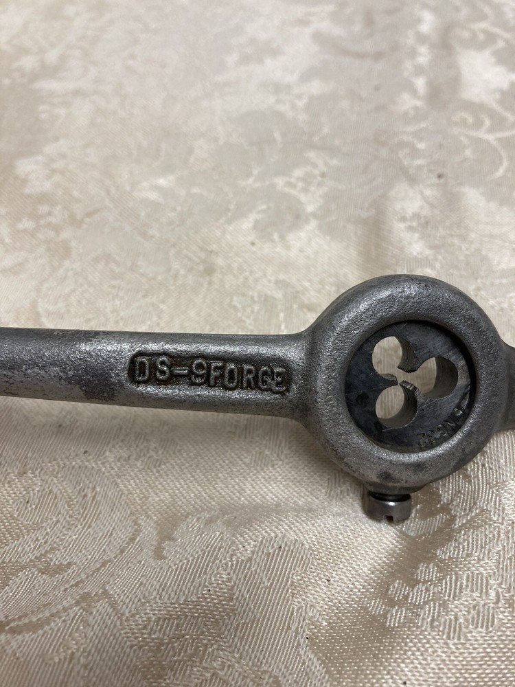 Vtg Die Thread Tool D-8 Forge In USA Preowned