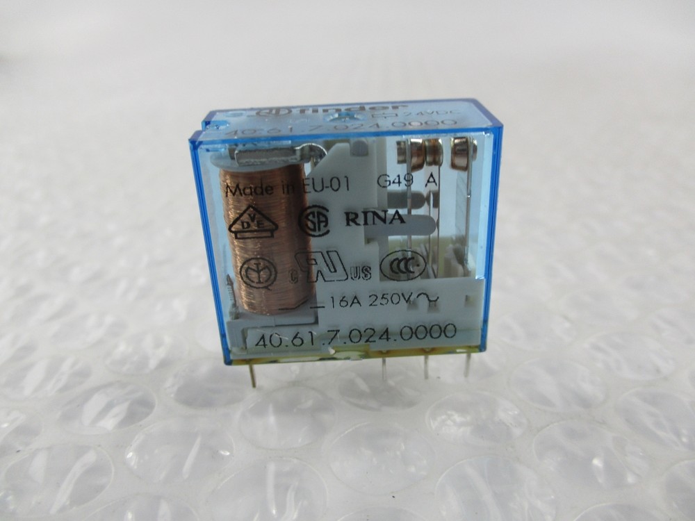 FINDER 40.61.7.024.0000 PLUG-IN RELAY NSNP