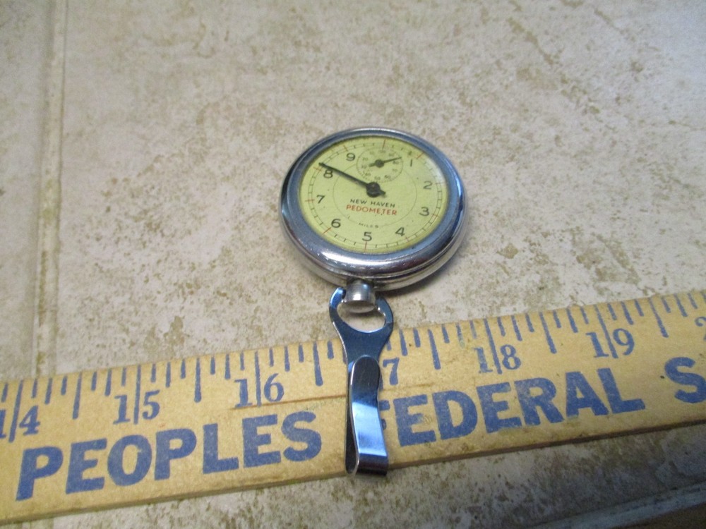 New Haven Mechanical Clip-On Pedometer Silver Distance Counter Walking Meter